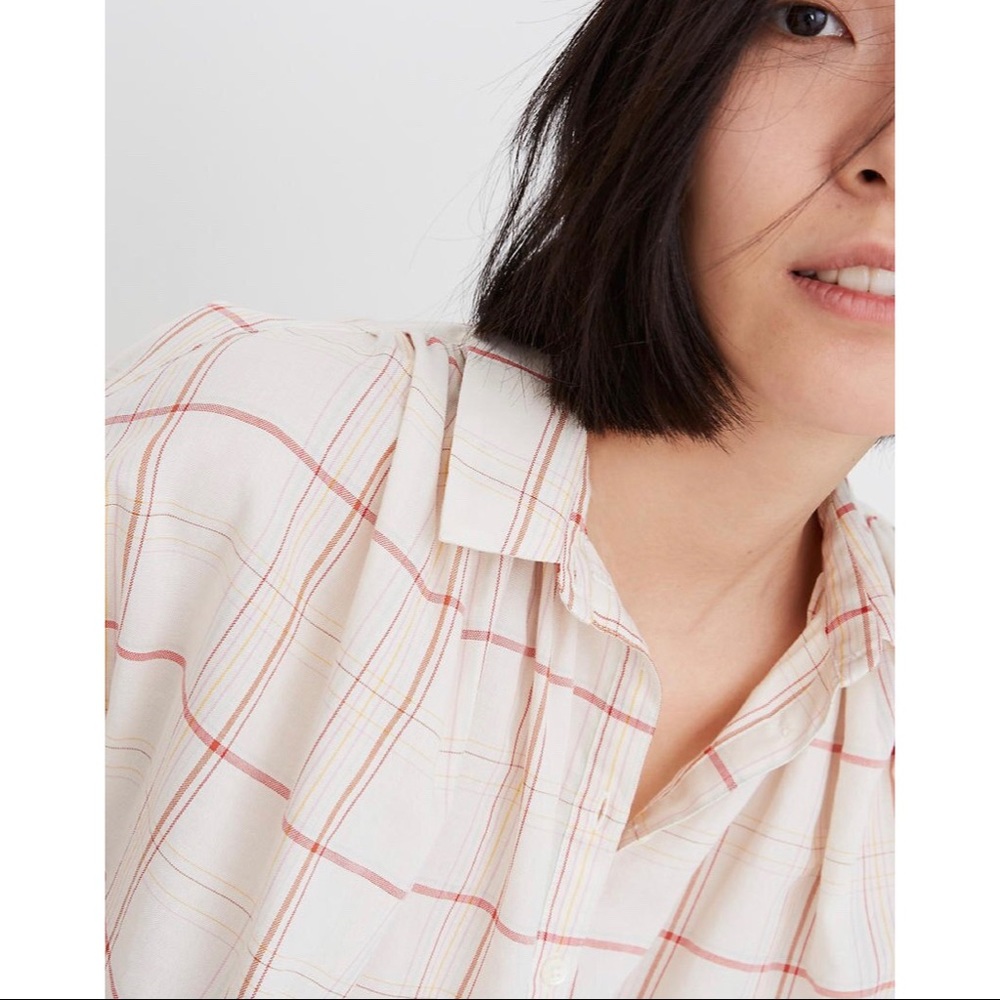 Central Popover Shirt in Fine Plaid - Picture 4 of 5